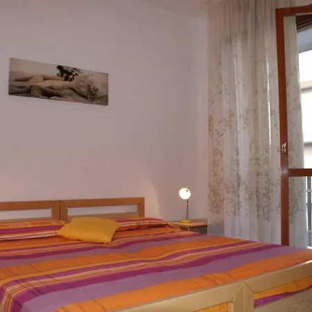 Apartamento With Shared Pools *